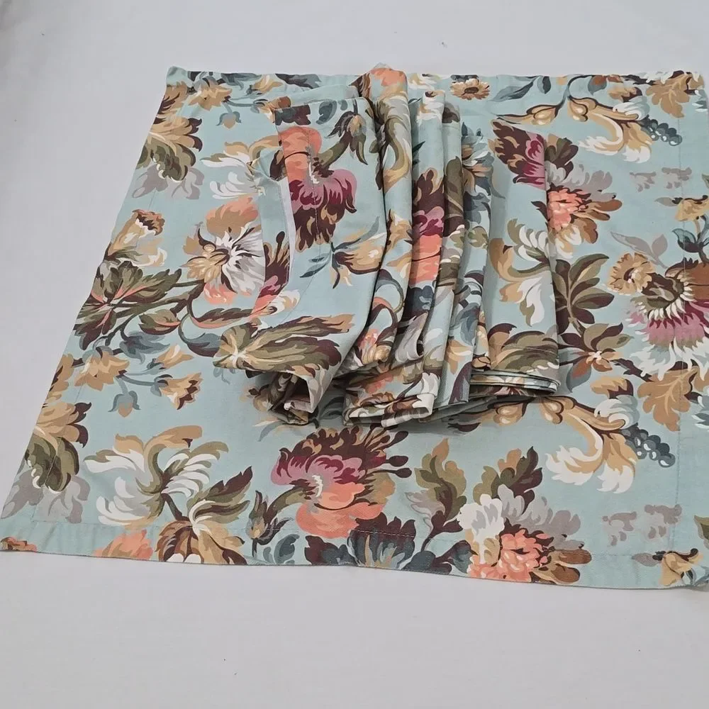 Williams & Sonoma Autumn Floral Set Of 7‎ Napkins